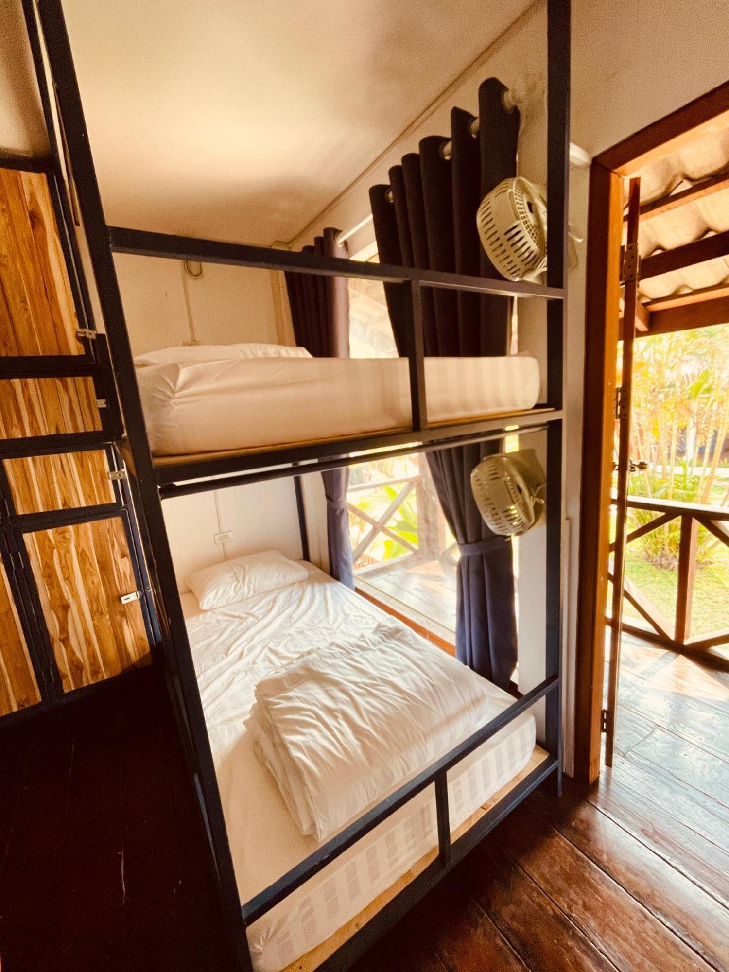 The Jam Hostel Luang Prabang Bagian luar foto